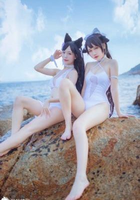诱人的丰满秘书