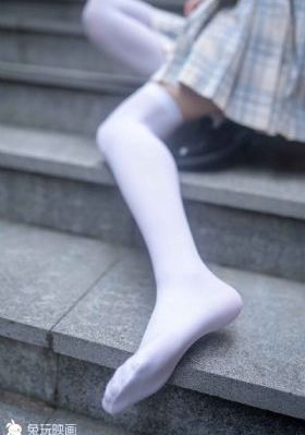 《荒岛求生》