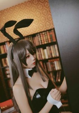 超级喜欢你的100个女朋友