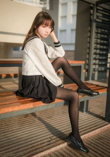 老木匠的三个女儿