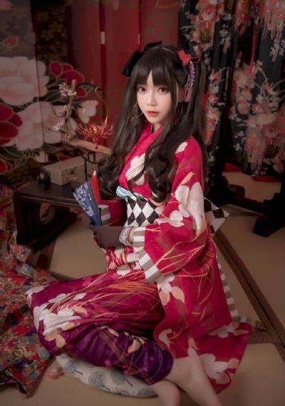 娇妻在卧室里被领导爽电影