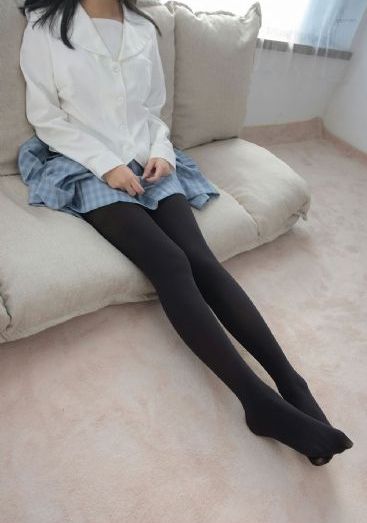 六月之蛇