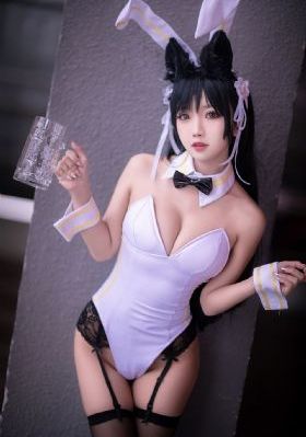 处女朱莉