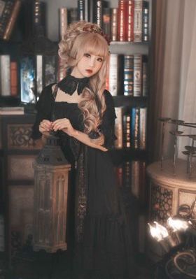 美丽的秘书